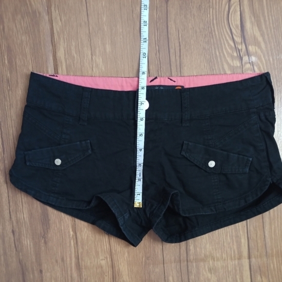 G by Guess Short‎ - Picture 7 of 8